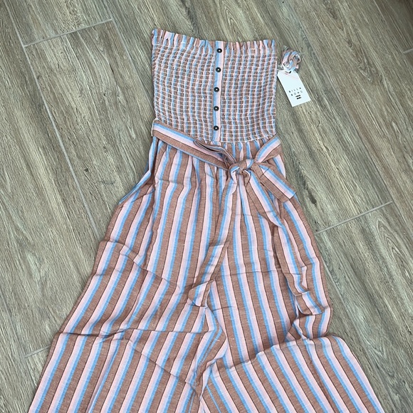 🌸 BILLABONG FORWARD FEELINGS JUMPSUIT 🌸 - Picture 6 of 11